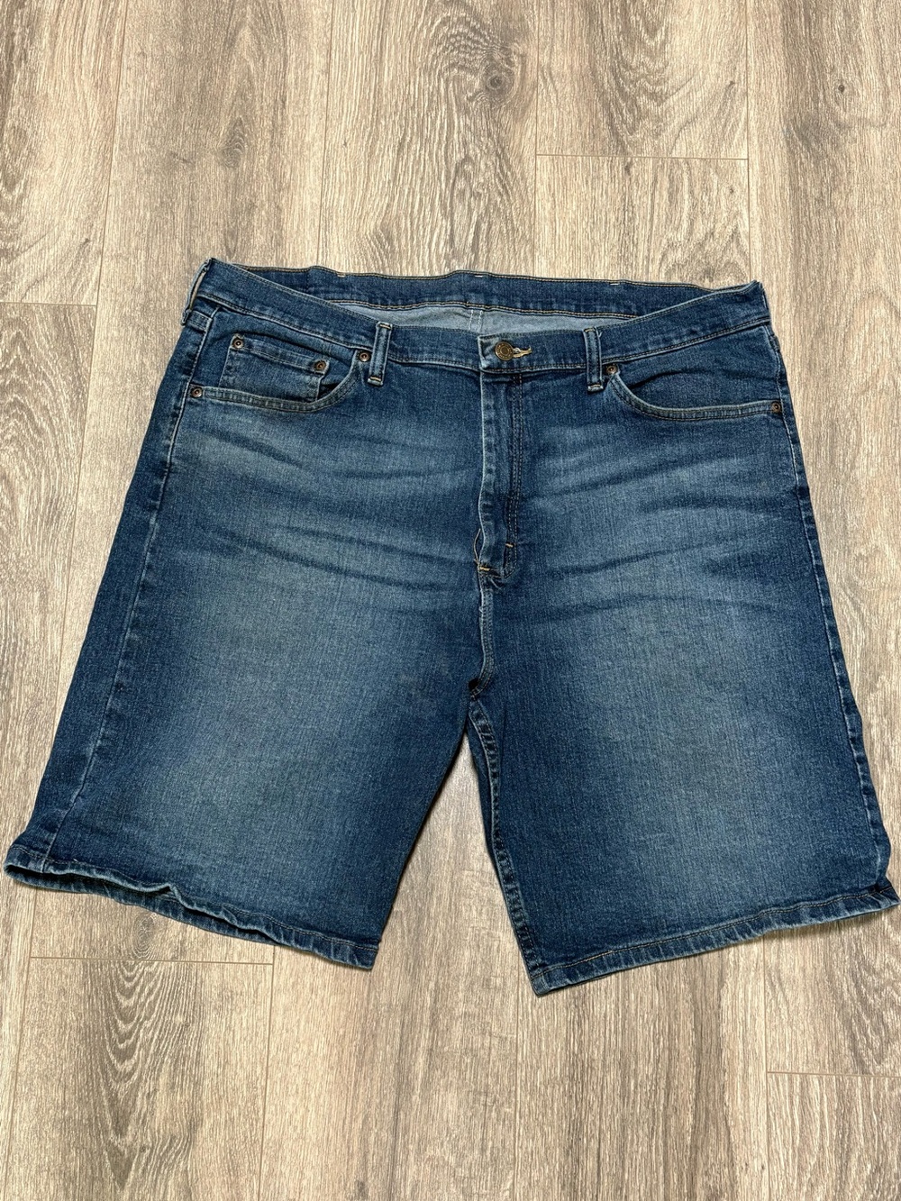 Wrangler Men's Relaxed Fit Denim Shorts